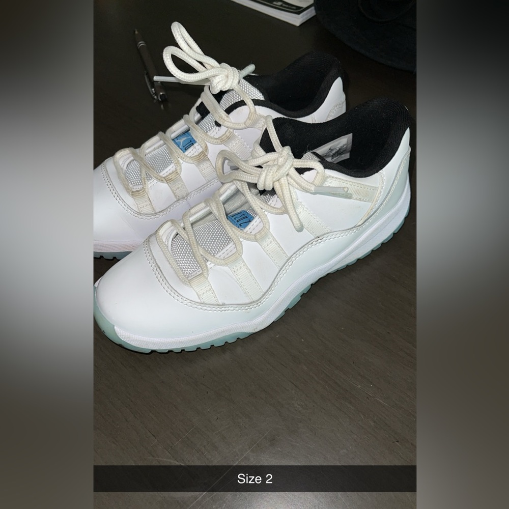 Jordan kids size 2